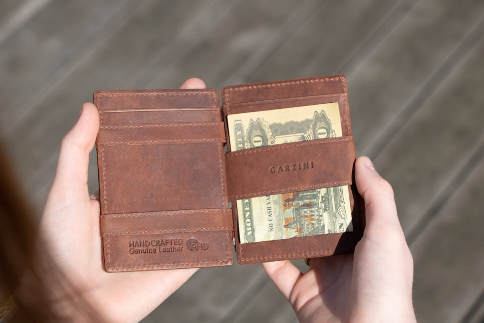 Magic Wallet - 10 Cards