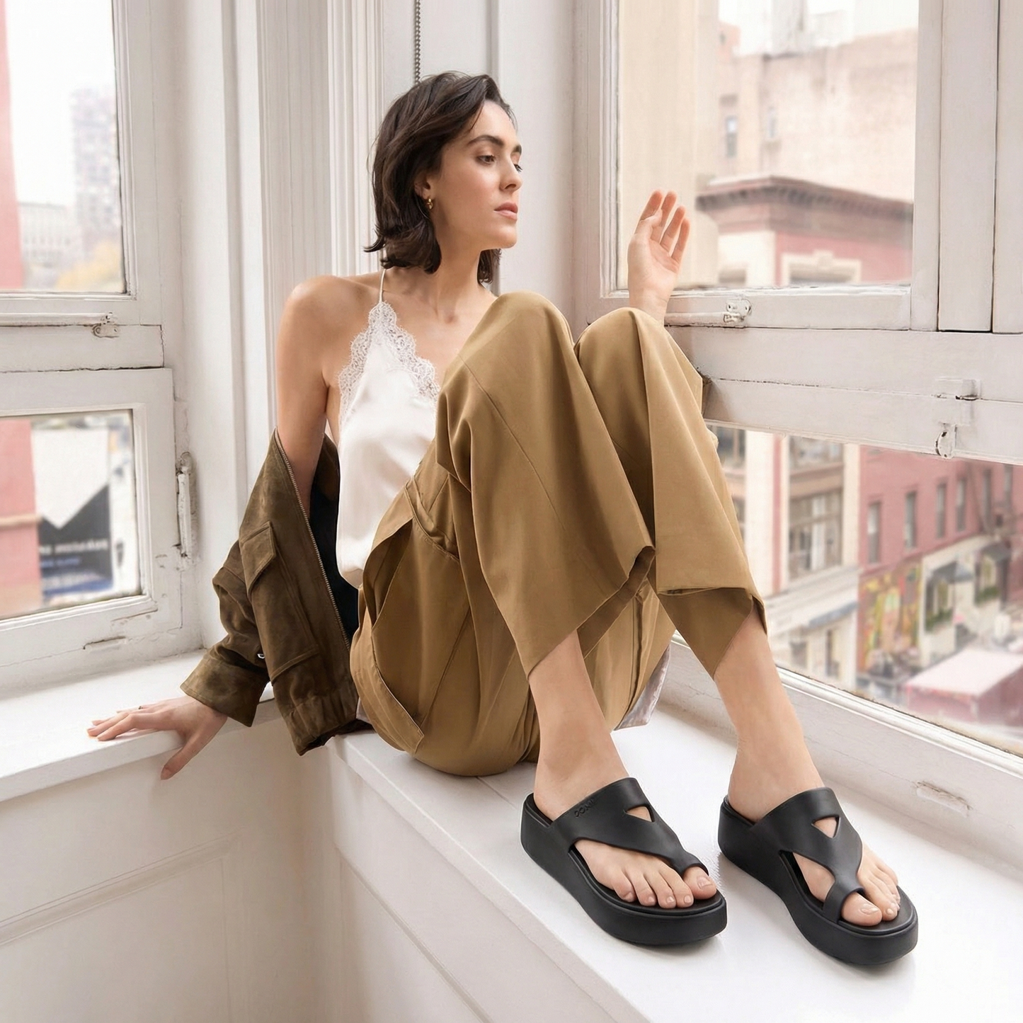 Lightweight Platform Sandals for Wide Feet